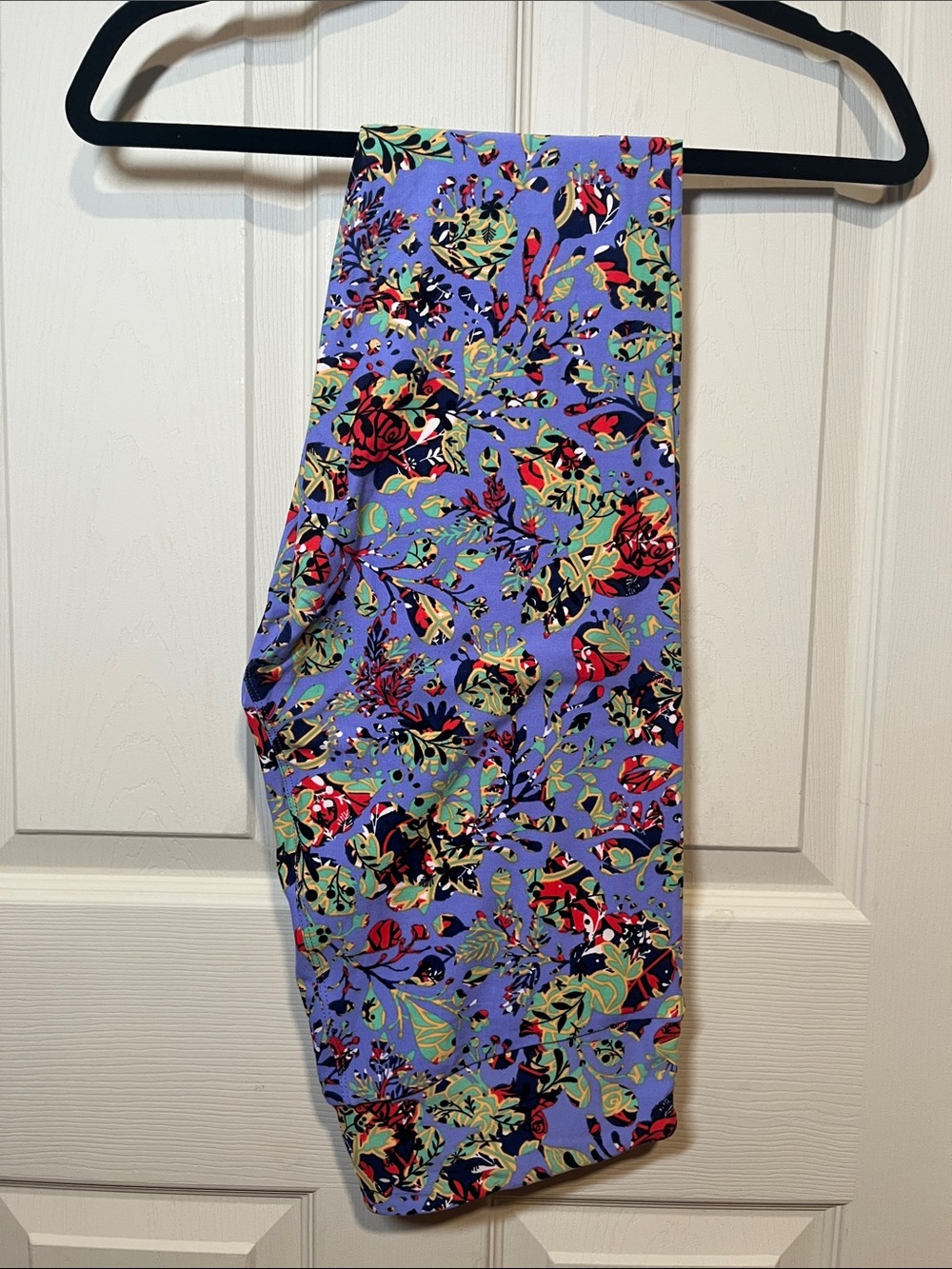 LuLaRoe Purple Floral Leggings with Multicolor Print